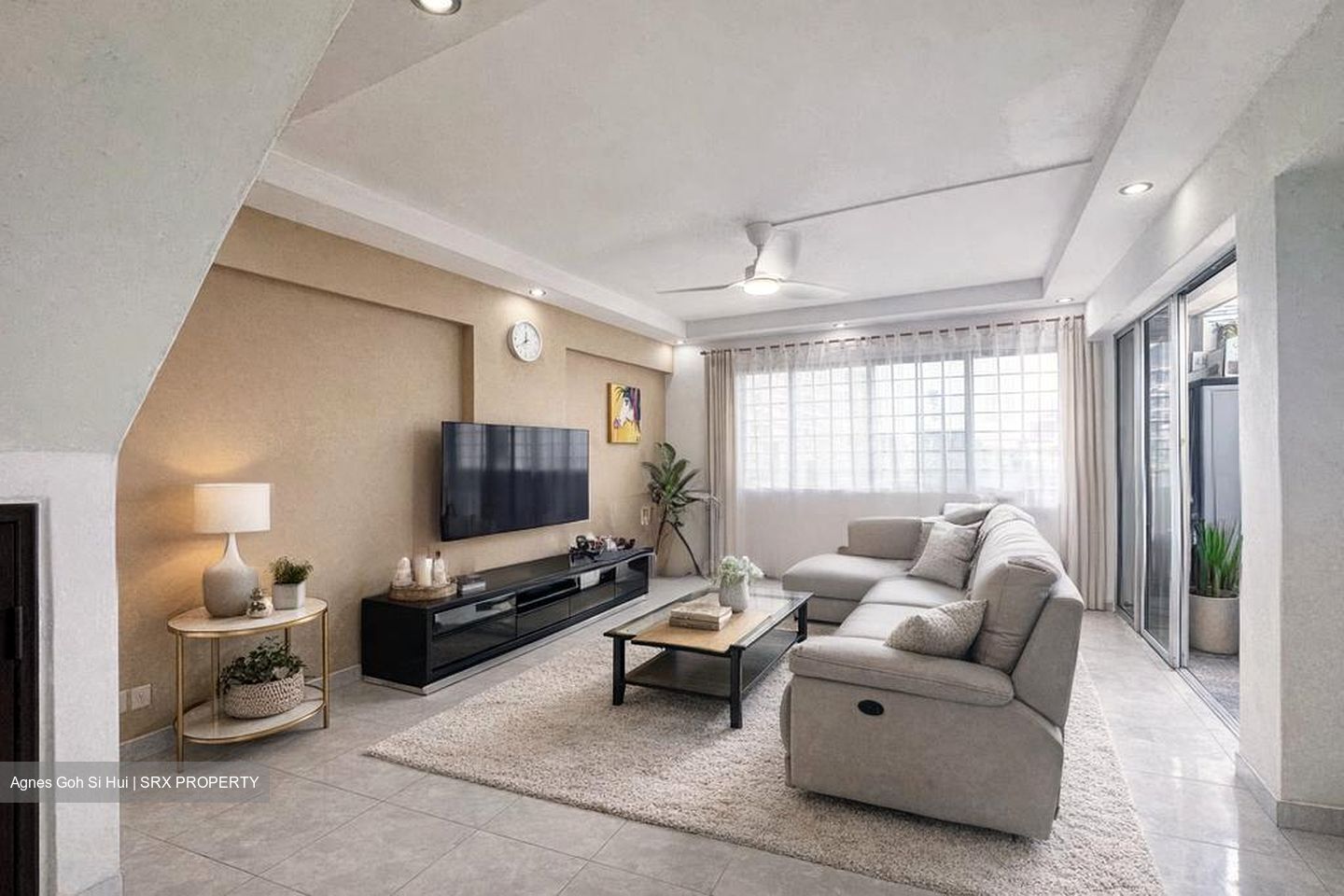 Blk 834 Hougang Central (Hougang), HDB Executive #568550451
